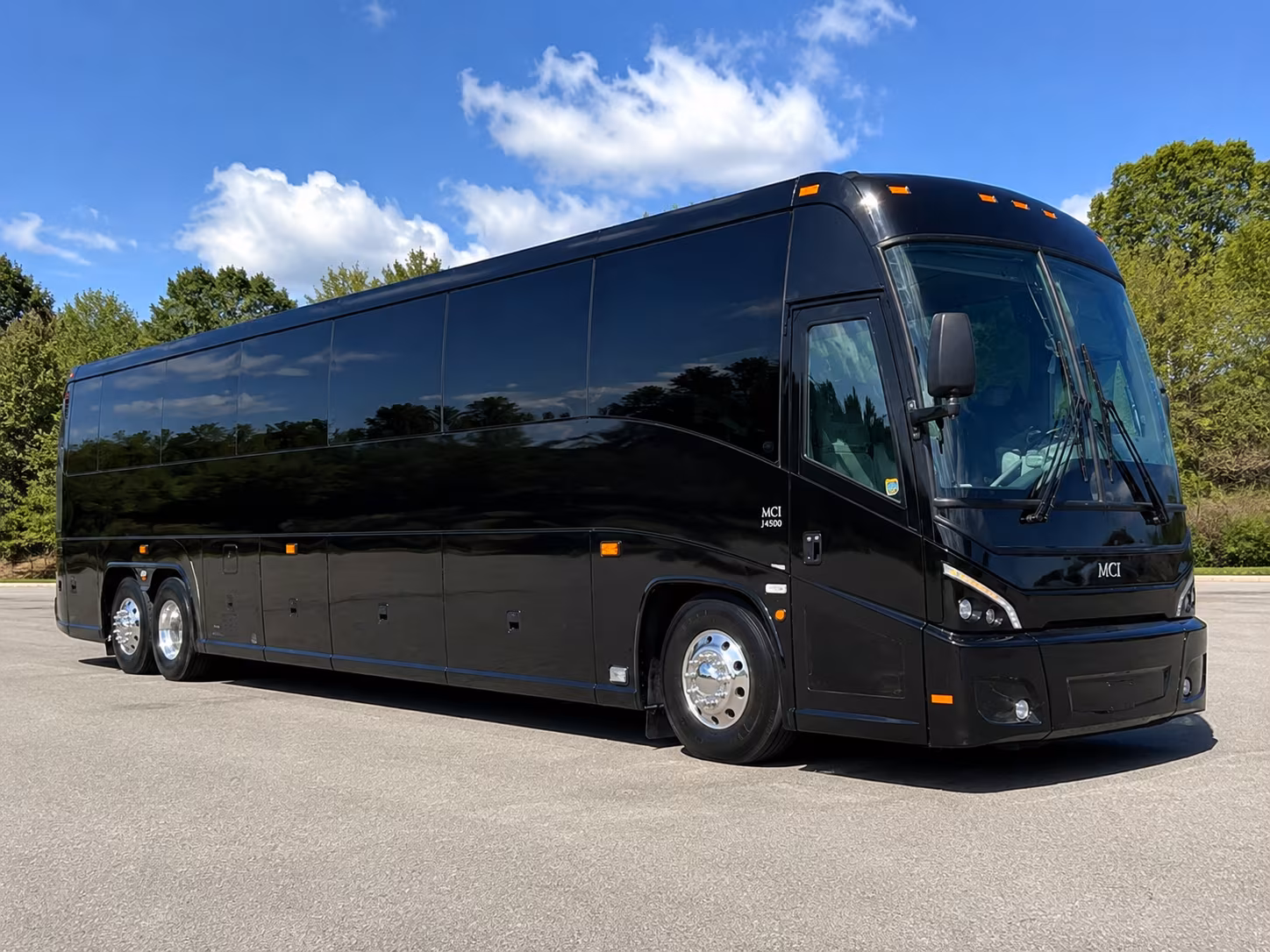detroit lions game day shuttles from rochester hills to ford field