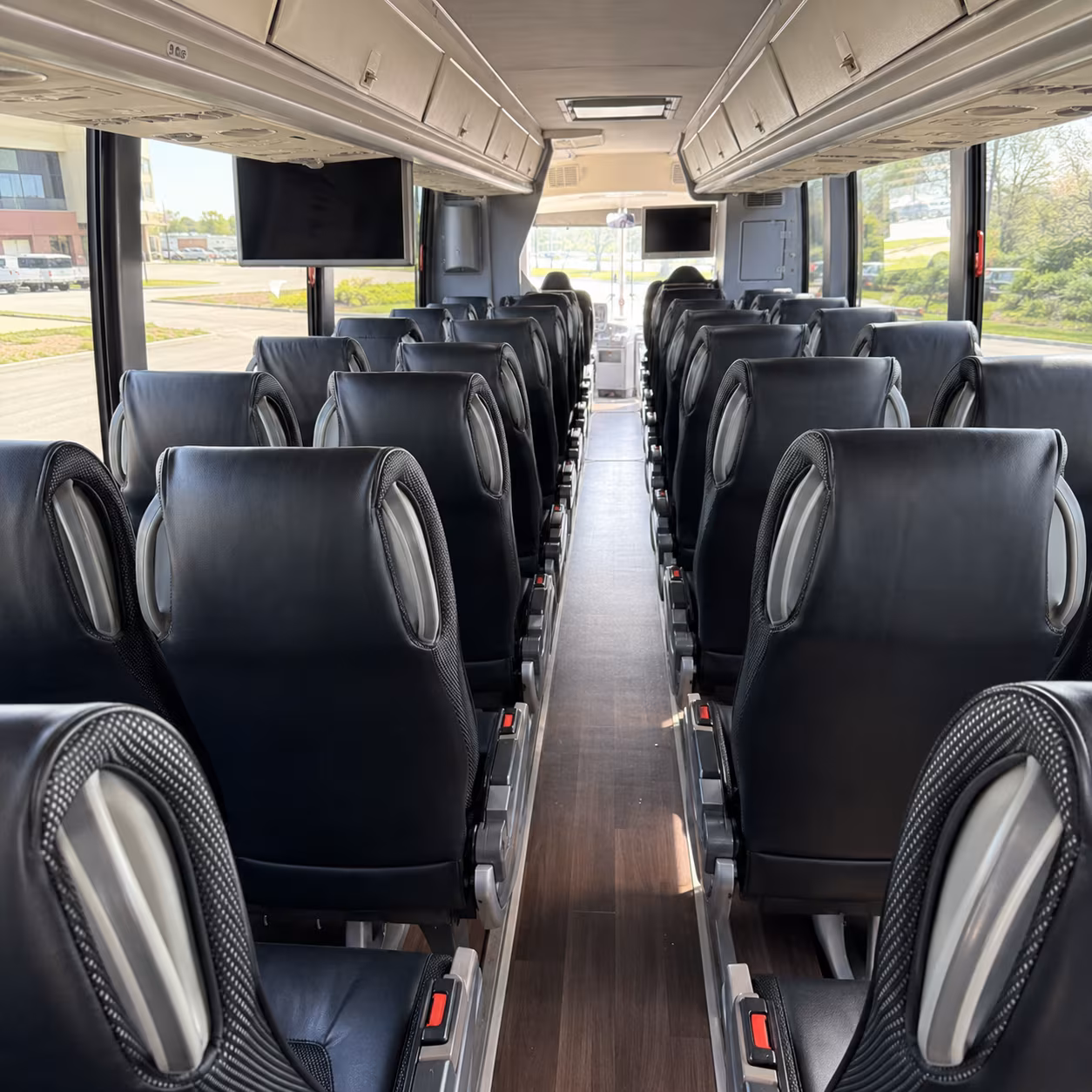 Rochester Hills Long-Distance Transportation