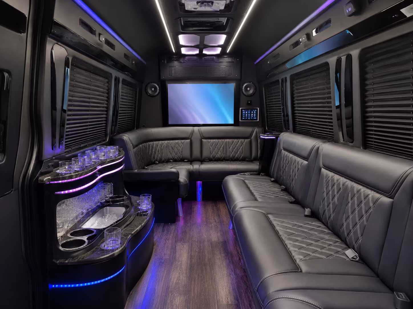 rochesterhillscharterbuscompany com helps you skip the m 59 traffic and keep the night moving